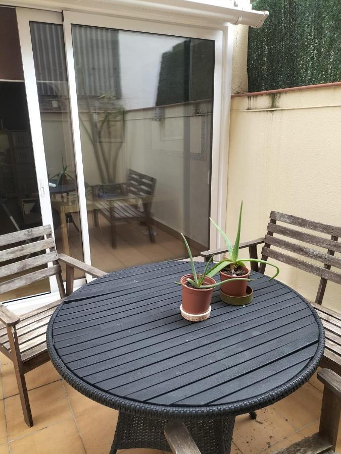 Habitacion En Piso Compartido Cerca Del Camp Nou L'Hospitalet de Llobregat Ngoại thất bức ảnh